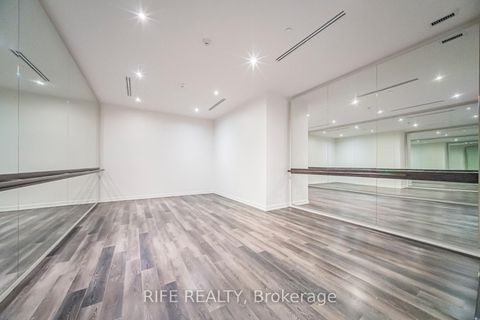 Photo 24 at 2204 - 197 Yonge Street, Yonge Corridor, Toronto