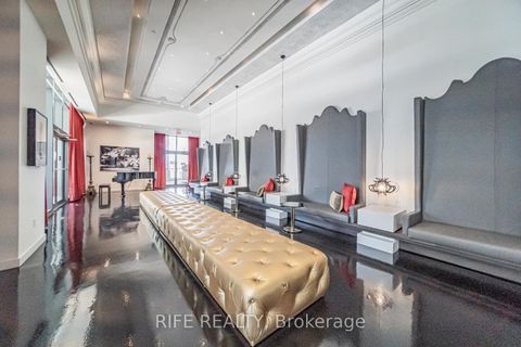 Photo 26 at 2204 - 197 Yonge Street, Yonge Corridor, Toronto