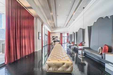 Photo 27 at 2204 - 197 Yonge Street, Yonge Corridor, Toronto