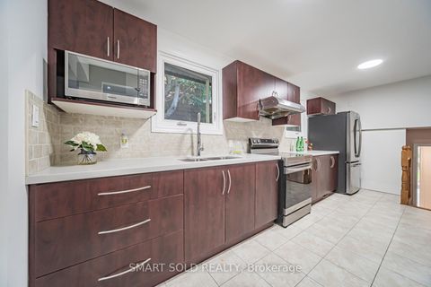 Photo 5 at 151 Silas Hill Drive, Don Valley Village, Toronto