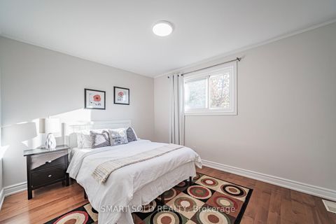Photo 12 at 151 Silas Hill Drive, Don Valley Village, Toronto