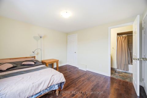 Photo 34 at 94 Dutch Myrtle Way, Don Mills, Toronto