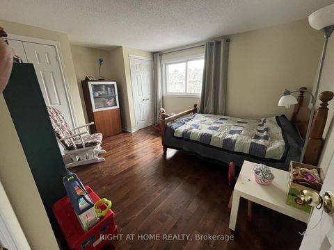 Photo 45 at 94 Dutch Myrtle Way, Don Mills, Toronto