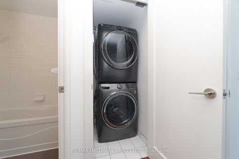 Photo 19 at 2310 - 120 Homewood Avenue, North St. James Town, Toronto