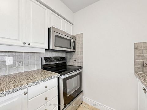 Photo 16 at 1308 - 15 Greenview Avenue, Newtonbrook West, Toronto