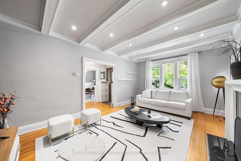 Photo 5 at 202 Dinnick Crescent, Lawrence Park South, Toronto