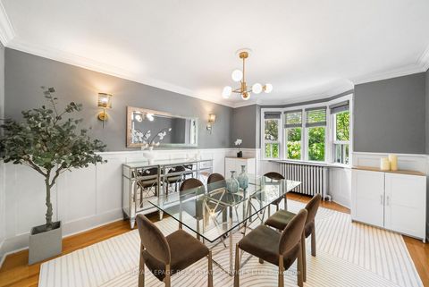 Photo 9 at 202 Dinnick Crescent, Lawrence Park South, Toronto