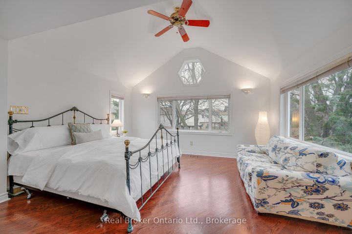 Photo 23 at 6366 Miller's Grove, Meadowvale, Mississauga