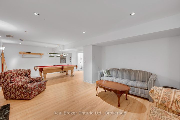 Photo 38 at 6366 Miller's Grove, Meadowvale, Mississauga