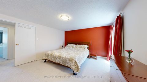 Photo 11 at 68 Phalen Crescent, Milliken, Toronto