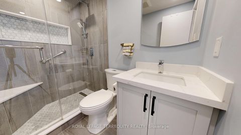 Photo 12 at 68 Phalen Crescent, Milliken, Toronto