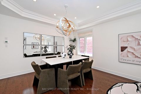 Photo 7 at 71 Allison Ann Way, Patterson, Vaughan