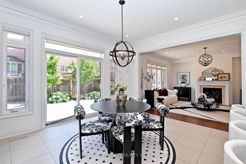 Photo 14 at 71 Allison Ann Way, Patterson, Vaughan