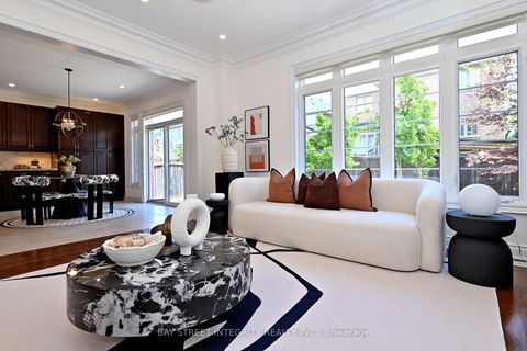 Photo 17 at 71 Allison Ann Way, Patterson, Vaughan