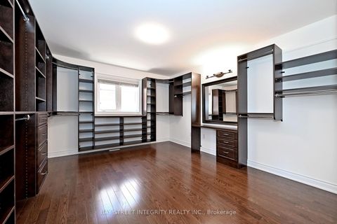 Photo 27 at 71 Allison Ann Way, Patterson, Vaughan