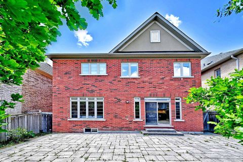 Photo 43 at 71 Allison Ann Way, Patterson, Vaughan