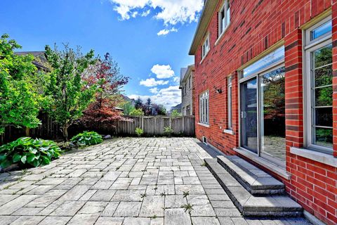 Photo 46 at 71 Allison Ann Way, Patterson, Vaughan