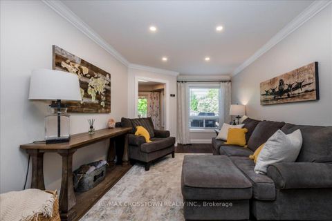 Photo 5 at 92 Golden Meadow Road, Bayshore, Barrie