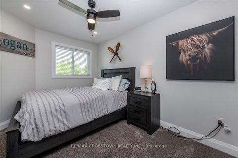 Photo 24 at 92 Golden Meadow Road, Bayshore, Barrie