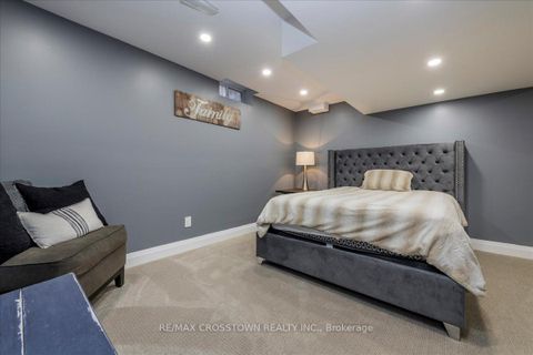 Photo 30 at 92 Golden Meadow Road, Bayshore, Barrie