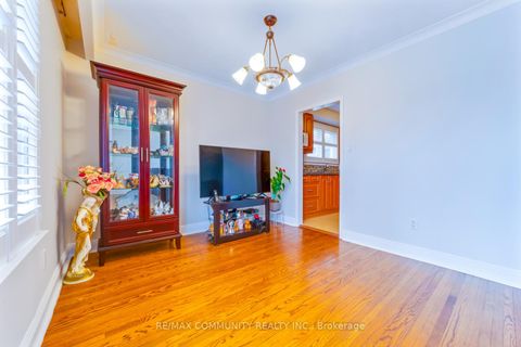 Photo 11 at 118 Brimorton Drive, Bendale, Toronto