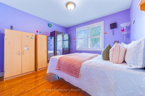 Photo 16 at 118 Brimorton Drive, Bendale, Toronto