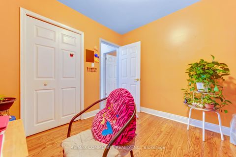 Photo 21 at 118 Brimorton Drive, Bendale, Toronto