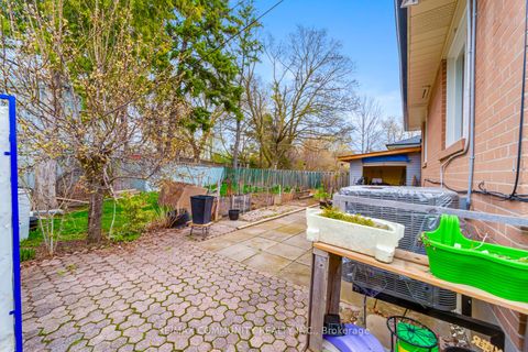 Photo 37 at 118 Brimorton Drive, Bendale, Toronto