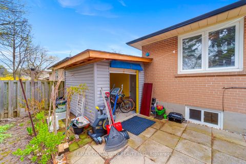 Photo 38 at 118 Brimorton Drive, Bendale, Toronto
