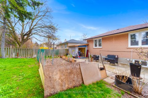 Photo 39 at 118 Brimorton Drive, Bendale, Toronto