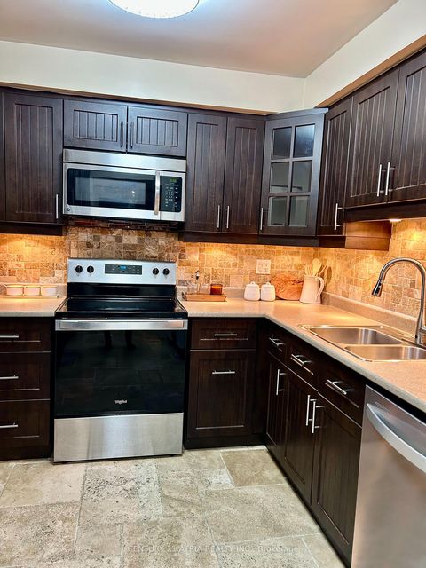 Photo 1 at 87 Avenue Road, North Richvale, Richmond Hill