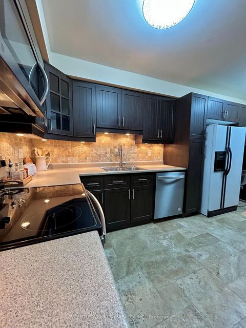 Photo 2 at 87 Avenue Road, North Richvale, Richmond Hill