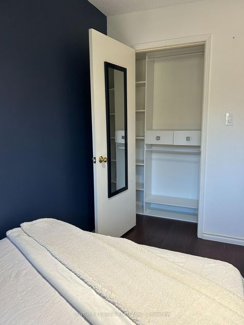 Photo 21 at 87 Avenue Road, North Richvale, Richmond Hill