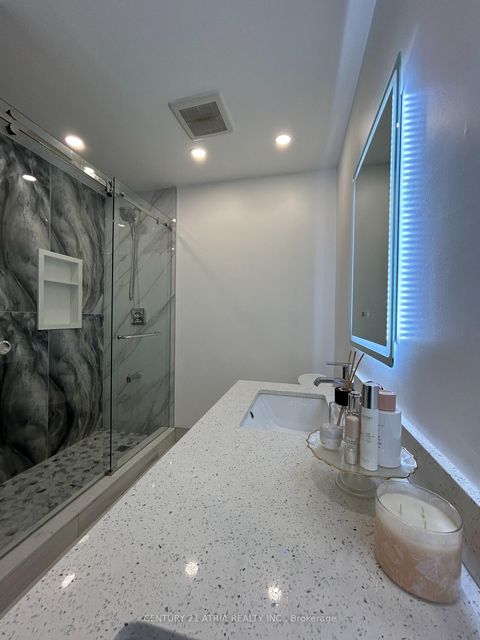 Photo 28 at 87 Avenue Road, North Richvale, Richmond Hill