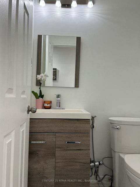 Photo 32 at 87 Avenue Road, North Richvale, Richmond Hill