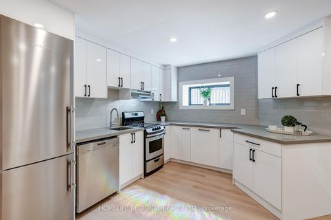 Photo 33 at 12 Macdonell Avenue, Roncesvalles, Toronto