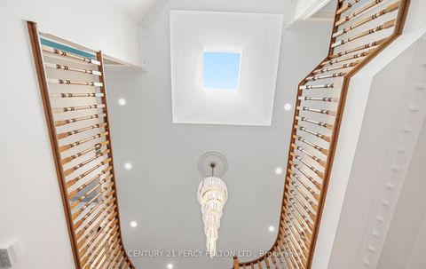 Photo 4 at 9 Gordon Avenue, Malvern West, Toronto