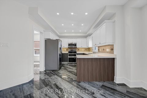 Photo 9 at 24 Jessica Drive, Painswick South, Barrie