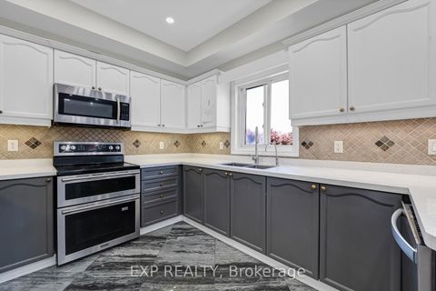 Photo 10 at 24 Jessica Drive, Painswick South, Barrie