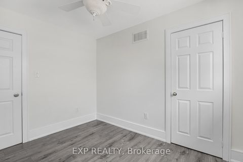 Photo 35 at 24 Jessica Drive, Painswick South, Barrie