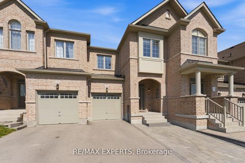 Photo 1 at 9 Port Arthur Crescent, Jefferson, Richmond Hill