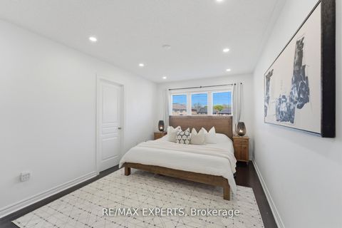 Photo 16 at 9 Port Arthur Crescent, Jefferson, Richmond Hill