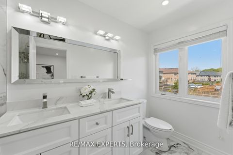 Photo 18 at 9 Port Arthur Crescent, Jefferson, Richmond Hill