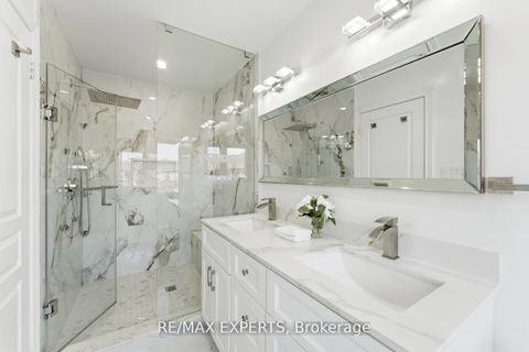 Photo 19 at 9 Port Arthur Crescent, Jefferson, Richmond Hill