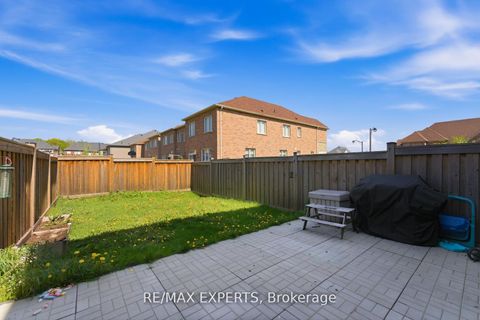 Photo 34 at 9 Port Arthur Crescent, Jefferson, Richmond Hill