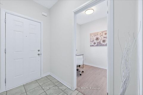 Photo 5 at 11 Bedford Estates Crescent, Bayshore, Barrie