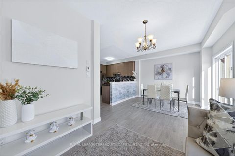 Photo 24 at 11 Bedford Estates Crescent, Bayshore, Barrie
