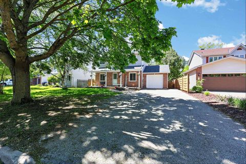 Photo 1 at 990 Anna Maria Avenue, Alcona, Innisfil