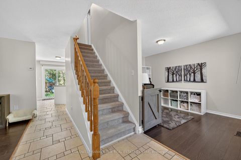 Photo 3 at 990 Anna Maria Avenue, Alcona, Innisfil