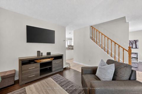 Photo 5 at 990 Anna Maria Avenue, Alcona, Innisfil